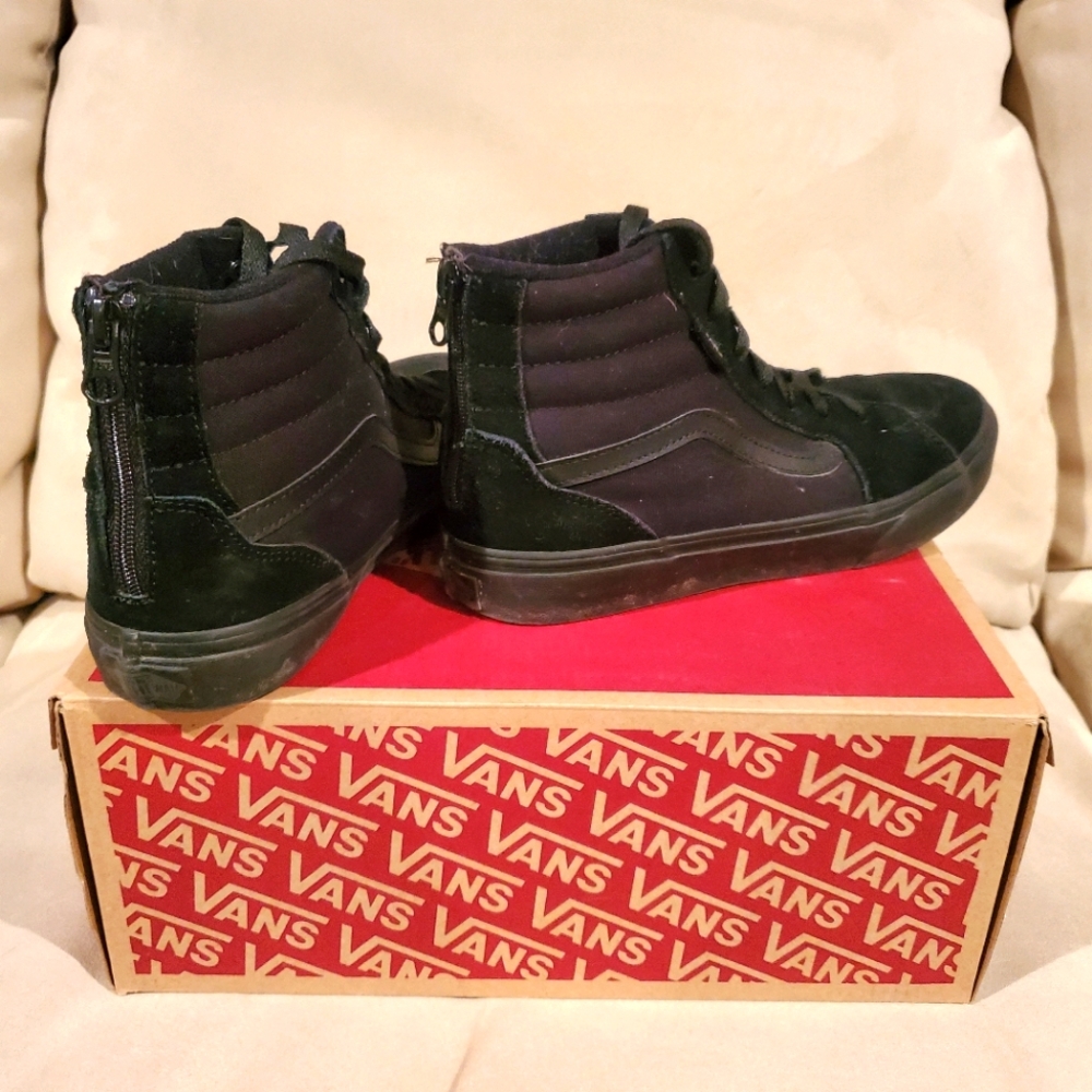 Filmore Hi Zip Vans